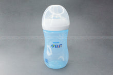 Load image into Gallery viewer, Philips Avent Natural Bottle 260ml SCF035 / 10
