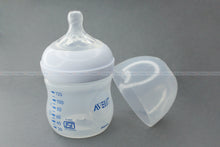 Load image into Gallery viewer, Philips Avent Natural Bottle 125ml SCF030 / 10
